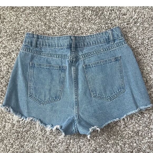 NWT Cloud 10 Jeans Cutout Shorts / Skort Size Medium - Picture 7 of 8